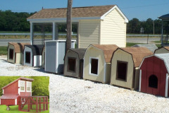 Doghouses & Kennels